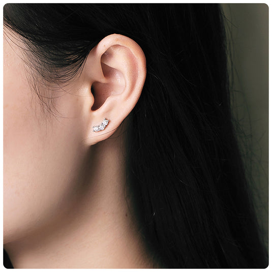 Bar Curve Studs