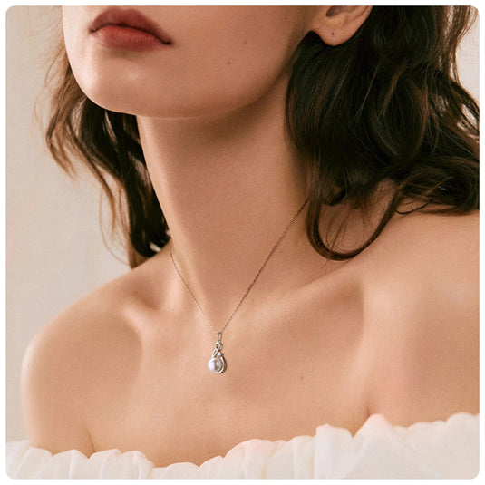 Pearl Dangle Pendant